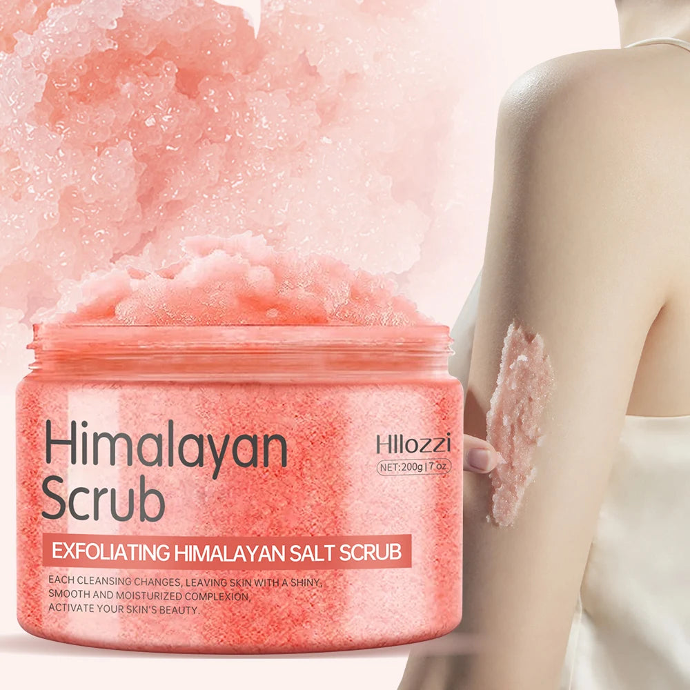 Himalayan salt scrub cleanses the skin