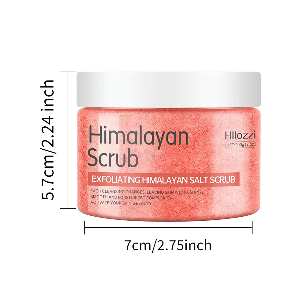 Himalayan salt scrub cleanses the skin